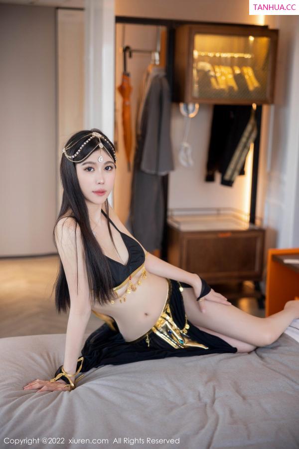 李雅柔  [XiuRen]高清写真图 2022.11.14 No.5849 李雅柔182CM 西域风情第34张图片